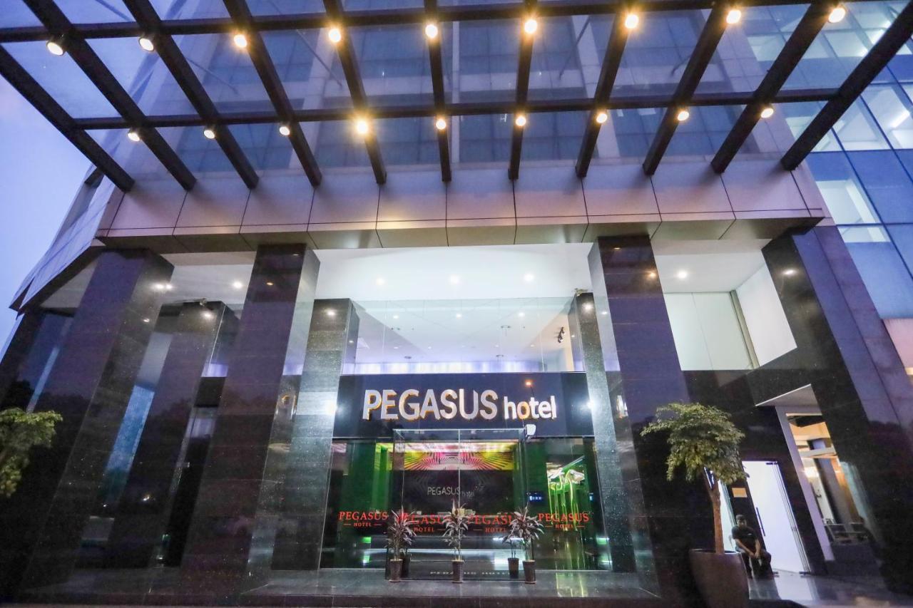Pegasus Hotel Шах-Алам Экстерьер фото