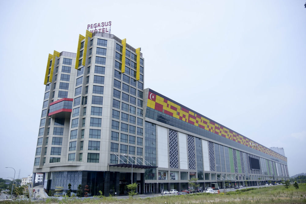 Pegasus Hotel Шах-Алам Экстерьер фото